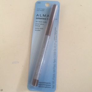 Almay Eyeliner